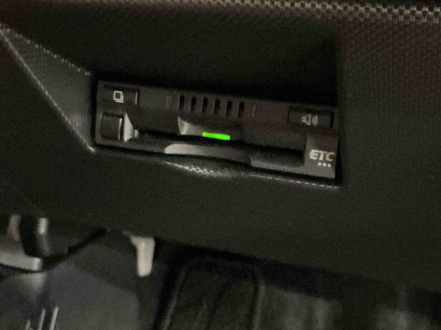 ロッキーＸ　ＨＥＶオートハイビーム　メモリーナビ　盗難防止システム　ＬＥＤヘッドランプ　クリアランスソナー　アイドリングストップ　キーフリーシステム　スマートキー　バックカメラ　レーンキープ　ドラレコ（栃木県）の中古車