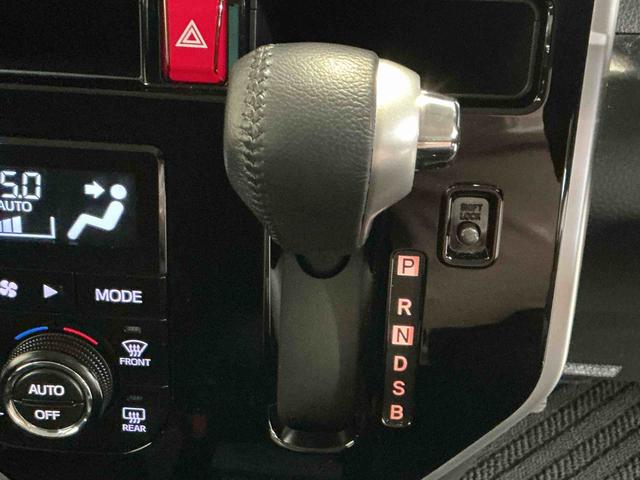 トールカスタムＧ　ＳＡIIパノラマモニタ　Ｉストップ　Ａライト　衝突軽減ブレーキ　ＬＥＤ　ナビＴＶ　横滑り防止装置　車線逸脱警報　クルコン　メモリナビ　助手席エアバック　電格ミラー　スマートキー　エアバッグ（栃木県）の中古車