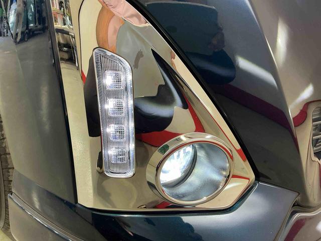 トールカスタムＧ　ＳＡIIパノラマモニタ　Ｉストップ　Ａライト　衝突軽減ブレーキ　ＬＥＤ　ナビＴＶ　横滑り防止装置　車線逸脱警報　クルコン　メモリナビ　助手席エアバック　電格ミラー　スマートキー　エアバッグ（栃木県）の中古車
