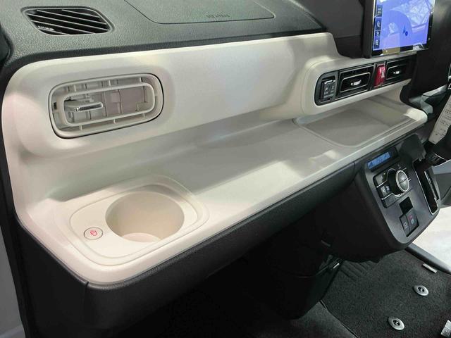 ムーヴキャンバスストライプスGハイビームアシスト 電格ドアミラー i−stop ブレーキサポート ベンチS シ−トヒ−タ− ETC レーンキープアシスト ドライブレコーダー ワンオーナー LEDランプ スマートキー イモビライザー(栃木県)の中古車