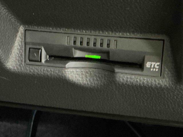 ヤリスクロスハイブリッドＺ電動格納ミラー　ＴＳＳ　衝突安全ボディ　ＬＫＡ　オートライト　スマートキ　Ｂカメラ　整備記録簿　ＬＥＤライト　横滑り防止機能　クルーズコントロール　アルミホイール　イモビライザ　ＥＴＣ車載器　ＡＢＳ（栃木県）の中古車