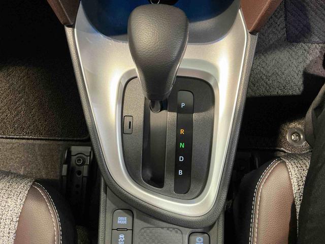 ヤリスクロスハイブリッドＺ電動格納ミラー　ＴＳＳ　衝突安全ボディ　ＬＫＡ　オートライト　スマートキ　Ｂカメラ　整備記録簿　ＬＥＤライト　横滑り防止機能　クルーズコントロール　アルミホイール　イモビライザ　ＥＴＣ車載器　ＡＢＳ（栃木県）の中古車