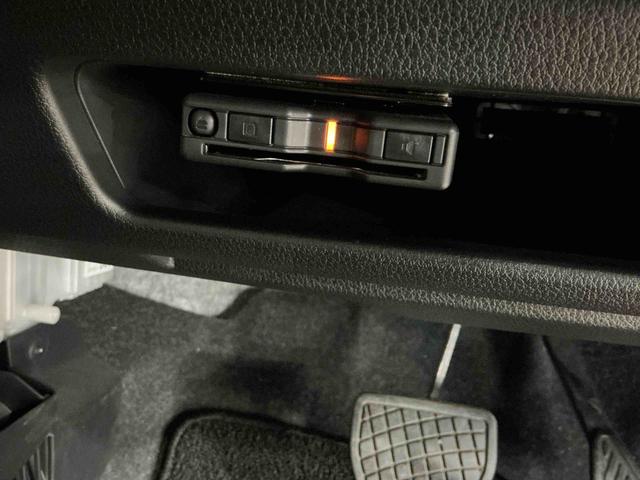 ムーヴキャンバスストライプスGナビ パノラマモニター 電格ドアミラー i−stop ブレーキサポート ベンチS シ−トヒ−タ− ETC レーンキープアシスト LEDランプ スマートキー イモビライザー オートライト(栃木県)の中古車