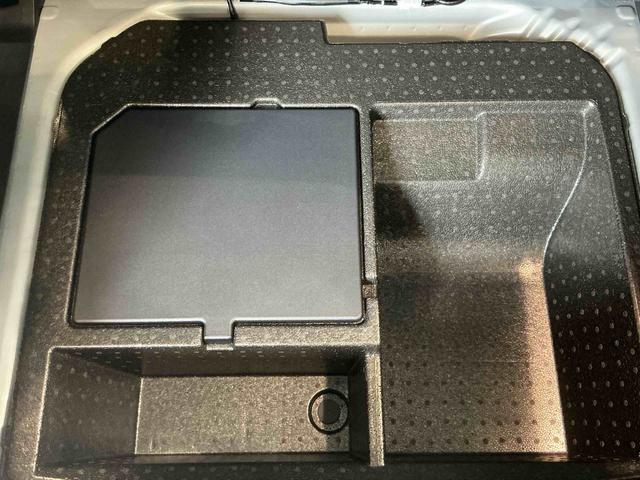 ロッキープレミアムG HEVナビ バックカメラ 電格ドアミラー 衝突被害軽減装置 パーキングセンサー アダクティブクルーズ スマートキー&プッシュスタート LEDヘッドランプ 前席シートヒーター バックカメラ(栃木県)の中古車