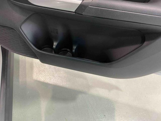 ロッキープレミアムG HEVナビ バックカメラ 電格ドアミラー 衝突被害軽減装置 パーキングセンサー アダクティブクルーズ スマートキー&プッシュスタート LEDヘッドランプ 前席シートヒーター バックカメラ(栃木県)の中古車