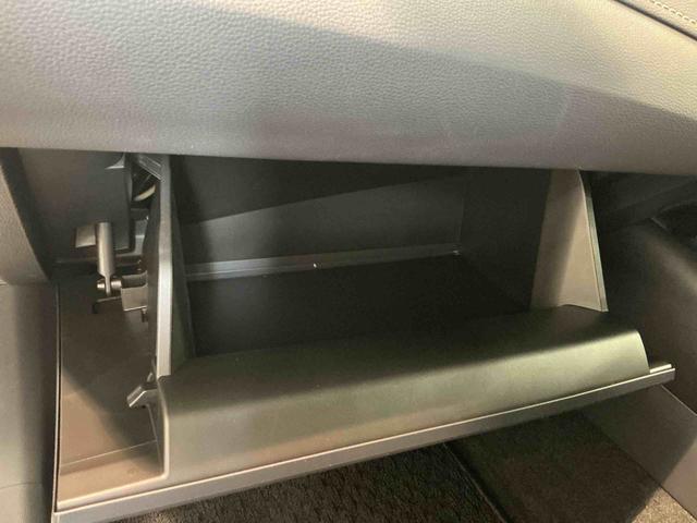 カローラツーリングハイブリッド　ダブルバイビーディスプレイオーディオ　バックカメラ　ス衝突被害軽減システム（栃木県）の中古車