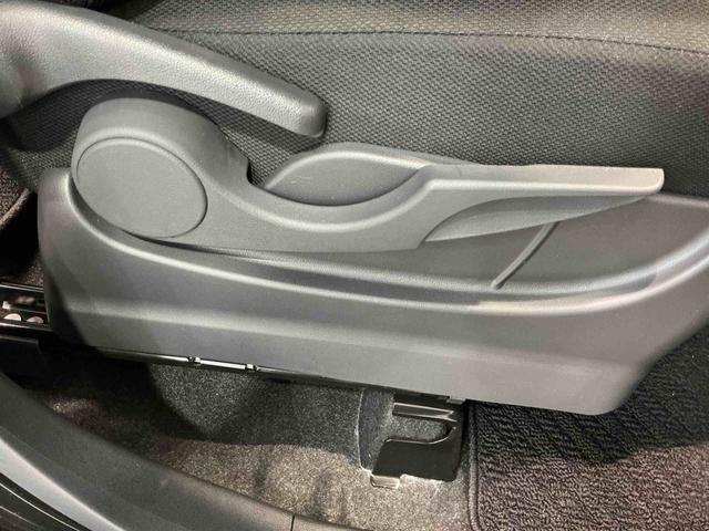 トールカスタムG盗難防止アラーム 車線逸脱防止 緊急ブレーキ 助手席エアバック LEDランプ 電格ミラー スマートキー・プッシュスタート VSC フリーキー クルーズコントロール ETC(栃木県)の中古車