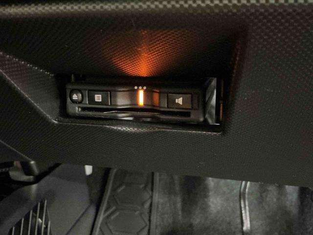 ロッキープレミアムGLED レーンナビ パノラマモニター」キープアシスト 電動格納式ドアミラー ターボ車 オートハイビーム キーレス クリアランスソナー アルミ 衝突被害軽減ブレーキ 4WD 前席シートヒーター ドラレコ(栃木県)の中古車