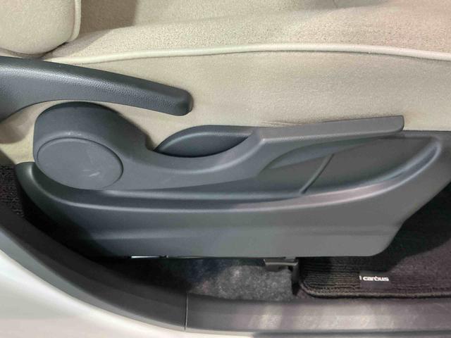ムーヴキャンバスGメイクアップVS SAIIIアイドリングストップ機能 車線逸脱防止 ドライブレコーダ スマキー 電動格納ミラー LED 衝突安全ボディ キーフリーシステム 横滑り防止装置 オートライト セキュリティアラーム ABS エアバック(栃木県)の中古車