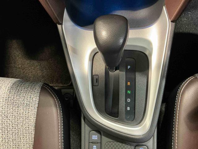 ヤリスクロスハイブリッドＺ緊急ブレーキ　電動格納ミラー　ヒーター　オートライト　衝突安全ボディ　インテリキー　ＬＥＤランプ　横滑り防止システム　アルミホイル　キーフリー　盗難防止装置　ＥＴＣ車載器　ナビ　ドラレコ（栃木県）の中古車