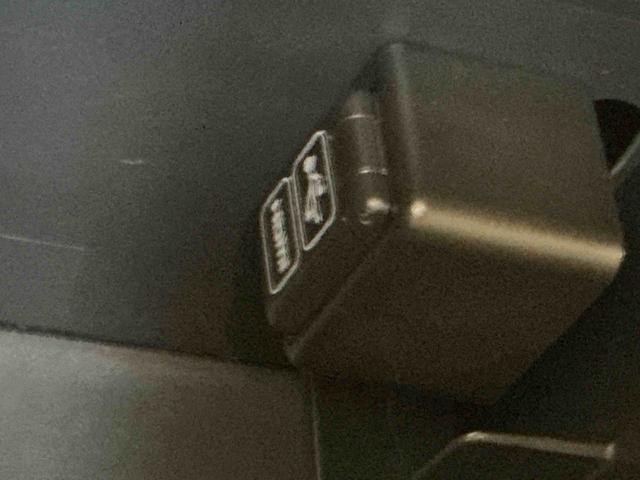 コペンローブシートH イモビライザー インテリジェントキー メンテナンスノート 運転席エアバッグ Aストップ 助手席エアバッグ ターボ車 キーフリー AW 衝突安全ボディ 横滑防止 ABS ナビ(栃木県)の中古車