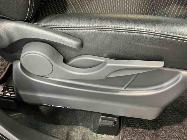 トールカスタムG ターボクルコン Bカメラ Aライト ターボモデル LEDライト ETC 電動格納ミラー TV キーフリーシステム アルミホイール 車線逸脱警報 スマートキー 雹害あり タバコ臭あり(栃木県)の中古車