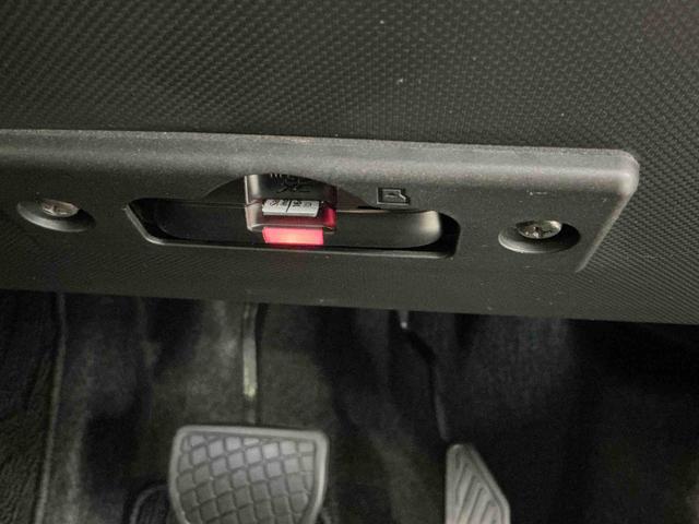 ロッキープレミアムナビ バックカメラ キーフリーシステム アルミホイール 運転席・助手席シートヒーター オートライト オートハイビーム クルーズコントロール機能 運転席・助手席シートヒーター(栃木県)の中古車