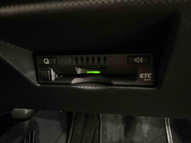 ロッキープレミアムナビ バックカメラ キーフリーシステム アルミホイール 運転席・助手席シートヒーター オートライト オートハイビーム クルーズコントロール機能 運転席・助手席シートヒーター(栃木県)の中古車