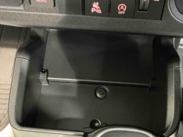 ハイゼットトラックスタンダード 農用スペシャルセンターデフロック エアバッグ ブレーキサポート 4WD 盗難防止装置 パワーステアリング 車線逸脱警報装置 エアコン アイドリングストップ 横滑り防止 オートライト(栃木県)の中古車
