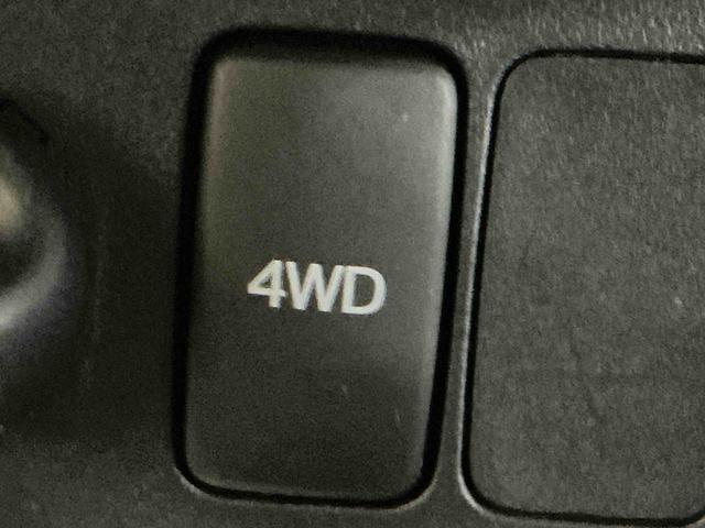 ハイゼットトラックジャンボＳＡIIIｔナビ　バックカメラ　衝突被害軽減　ダブルエアバック　切り替え４ＷＤ　盗難防止機能　衝突安全ボディ　ＥＴＣ車載器　キーレスエントリー　アイドリングストップ　エアバック　車線逸脱　ＡＢＳ（栃木県）の中古車