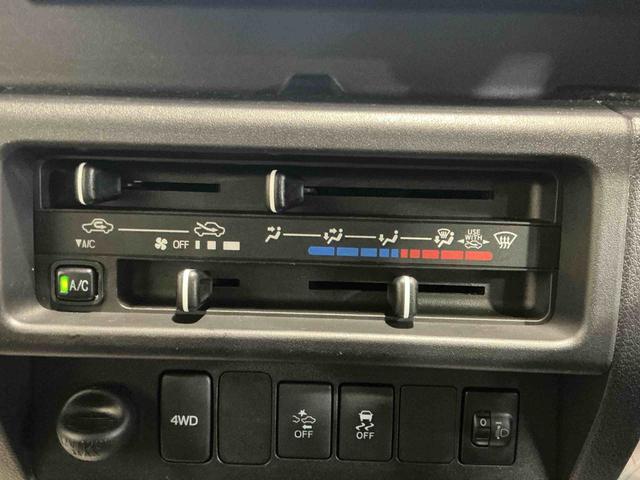 ハイゼットトラックジャンボＳＡIIIｔナビ　バックカメラ　衝突被害軽減　ダブルエアバック　切り替え４ＷＤ　盗難防止機能　衝突安全ボディ　ＥＴＣ車載器　キーレスエントリー　アイドリングストップ　エアバック　車線逸脱　ＡＢＳ（栃木県）の中古車