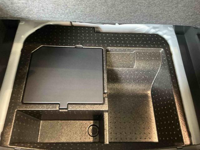 ロッキープレミアムＧ　ＨＥＶディスプレイオーディオ　バックカメラ　電格ドアミラー　衝突被害軽減装置　アダクティブクルーズ　スマートキー＆プッシュスタート　ＬＥＤヘッドランプ　ワンオーナー　シートヒーター　バックカメラ　キーフリー（栃木県）の中古車