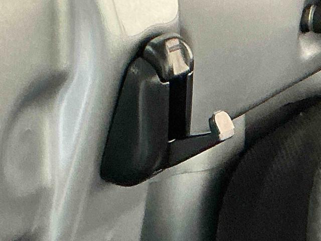 ハイゼットトラックスタンダード 農用スペシャル4WD CVT エアバッグ ブレーキサポート 盗難防止装置 パワーステアリング 車線逸脱警報装置 エアコン アイドリングストップ 横滑り防止 オートライト 衝突安全ボディ(栃木県)の中古車