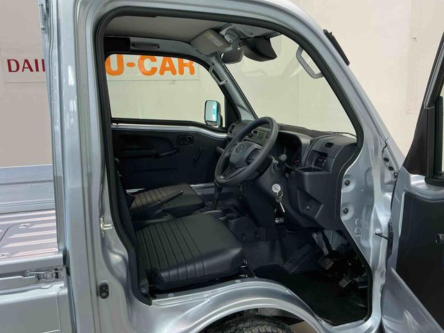 ハイゼットトラックスタンダード 農用スペシャルエアバッグ ブレーキサポート 4WD 盗難防止装置 パワーステアリング 車線逸脱警報装置 エアコン アイドリングストップ 横滑り防止 オートライト 衝突安全ボディ(栃木県)の中古車