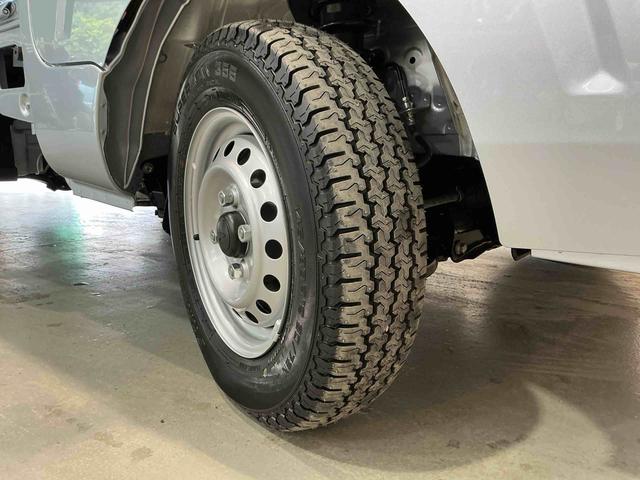 ハイゼットトラックスタンダード 農用スペシャルエアバッグ ブレーキサポート 4WD 盗難防止装置 パワーステアリング 車線逸脱警報装置 エアコン アイドリングストップ 横滑り防止 オートライト 衝突安全ボディ(栃木県)の中古車