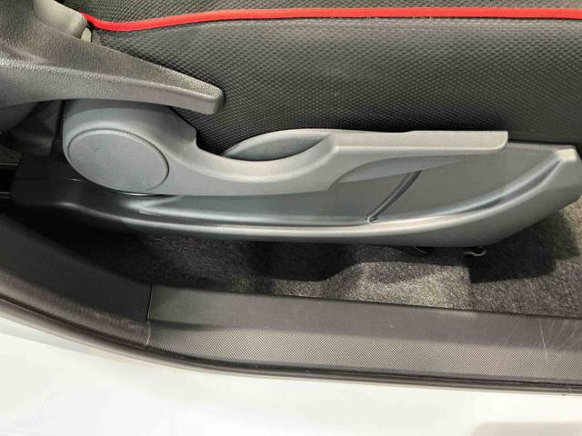 ロッキーＸ誤発進抑制機能　キーフリーシステム　オートハイビーム　ＬＥＤヘッドライト　盗難防止システム　ディスプレイオーディオ　　ターボ　バックカメラ　電動格納ドアミラー　シートヒーター　４ＷＤ（栃木県）の中古車