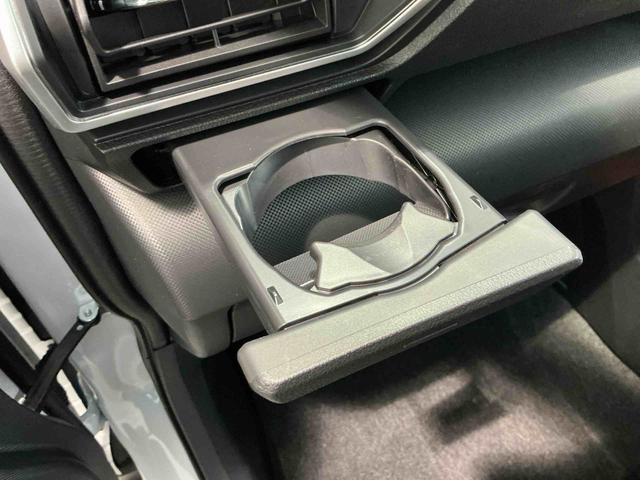 ロッキーＸ誤発進抑制機能　キーフリーシステム　オートハイビーム　ＬＥＤヘッドライト　盗難防止システム　ディスプレイオーディオ　　ターボ　バックカメラ　電動格納ドアミラー　シートヒーター　４ＷＤ（栃木県）の中古車