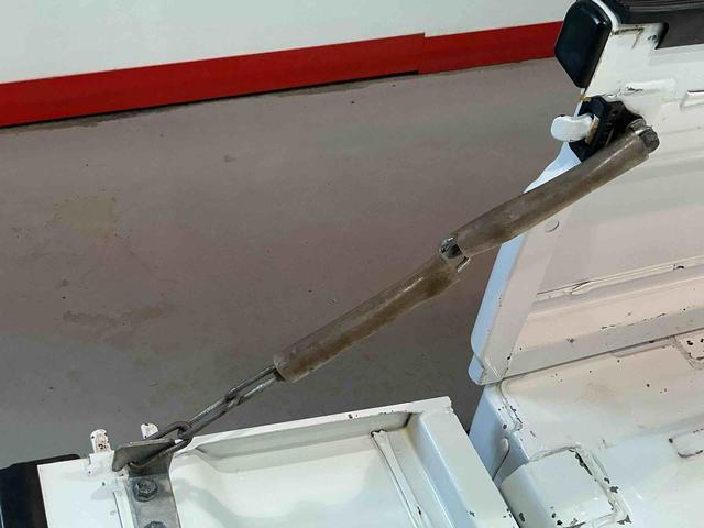 ハイゼットトラックスタンダード 農用スペシャルMT エアバッグ 4WD 盗難防止装置 パワーステアリング エアコン アイドリングストップ 横滑り防止 衝突安全ボディ 助手席エアバッグ(栃木県)の中古車