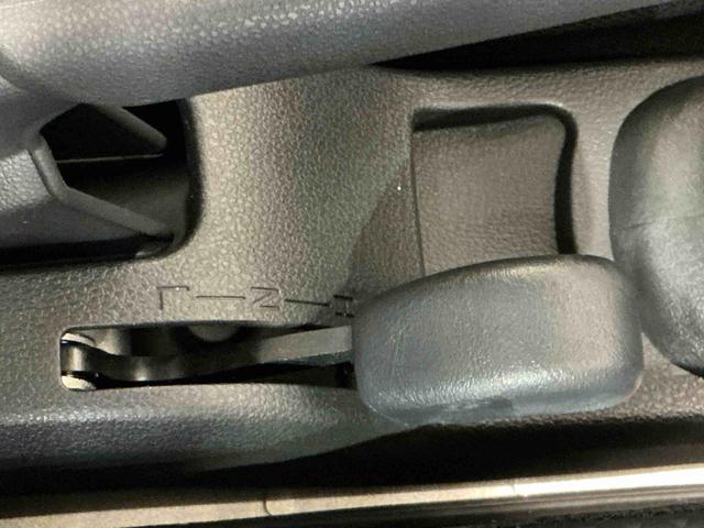 ハイゼットトラックスタンダード 農用スペシャルセンターデフロック エアバッグ ブレーキサポート 4WD 盗難防止装置 パワーステアリング 車線逸脱警報装置 エアコン アイドリングストップ 横滑り防止 オートライト ABS(栃木県)の中古車