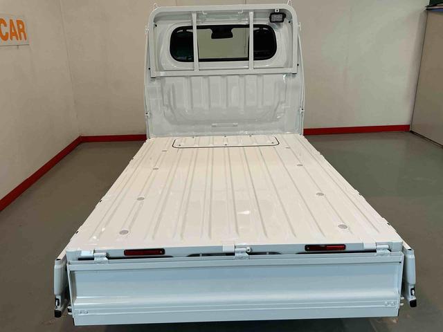 ハイゼットトラックスタンダード 農用スペシャルセンターデフロック エアバッグ ブレーキサポート 4WD 盗難防止装置 パワーステアリング 車線逸脱警報装置 エアコン アイドリングストップ 横滑り防止 オートライト ABS(栃木県)の中古車