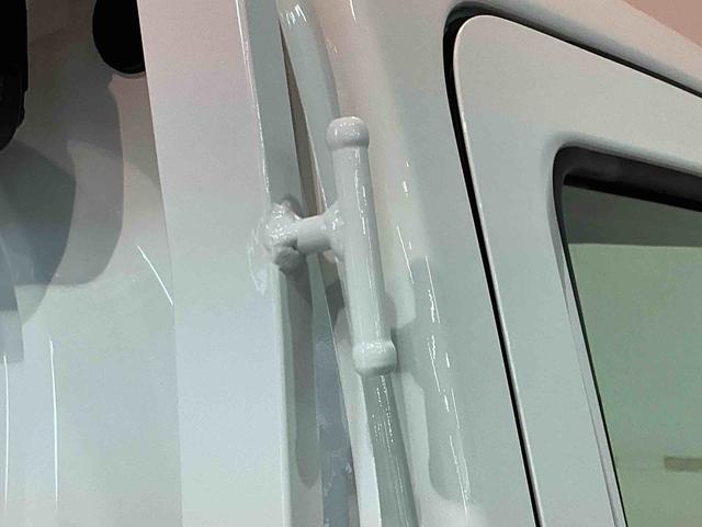 ハイゼットトラックスタンダード 農用スペシャルセンターデフロック エアバッグ ブレーキサポート 4WD 盗難防止装置 パワーステアリング 車線逸脱警報装置 エアコン アイドリングストップ 横滑り防止 オートライト ABS(栃木県)の中古車