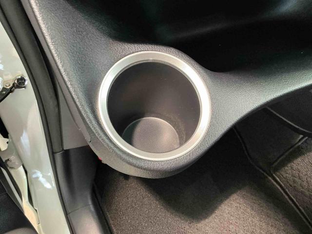 シエンタG電動格納式ドアミラー 盗難防止 スマ−トキ− LEDライト ナビ 横滑防止装置 助手席エアバック AW ABS メモリーナビゲーション キーレスエントリ エアバック ETC Aライト(栃木県)の中古車