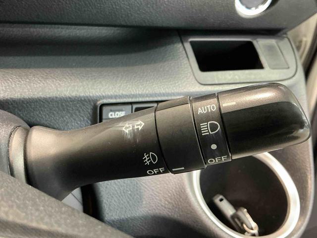 シエンタG電動格納式ドアミラー 盗難防止 スマ−トキ− LEDライト ナビ 横滑防止装置 助手席エアバック AW ABS メモリーナビゲーション キーレスエントリ エアバック ETC Aライト(栃木県)の中古車