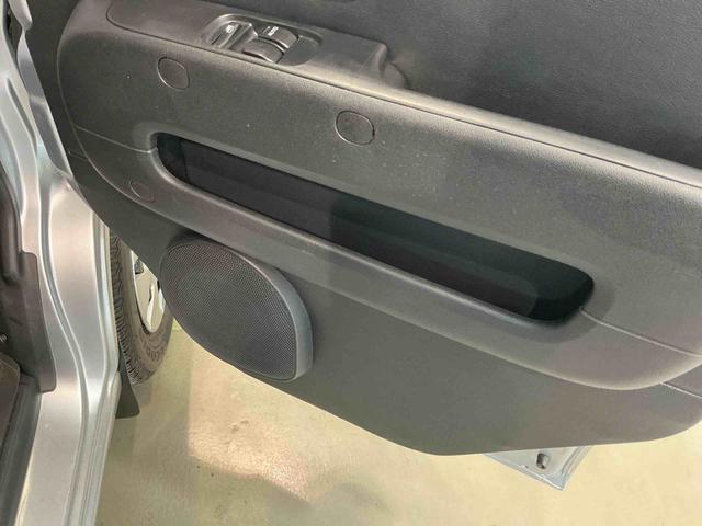 ハイゼットカーゴクルーズSAIII横滑り防止機能 i−stop レーンアシスト 衝突安全ボディ スライドドア LEDヘッドライト ワイヤレスキー 助手席エアバッグ ABS 盗難防止 エアバック オートライト(栃木県)の中古車