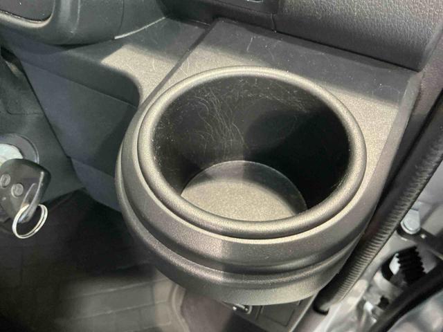 ハイゼットカーゴクルーズSAIII横滑り防止機能 i−stop レーンアシスト 衝突安全ボディ スライドドア LEDヘッドライト ワイヤレスキー 助手席エアバッグ ABS 盗難防止 エアバック オートライト(栃木県)の中古車