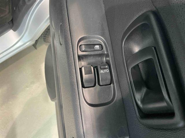 ハイゼットカーゴクルーズSAIII横滑り防止機能 i−stop レーンアシスト 衝突安全ボディ スライドドア LEDヘッドライト ワイヤレスキー 助手席エアバッグ ABS 盗難防止 エアバック オートライト(栃木県)の中古車