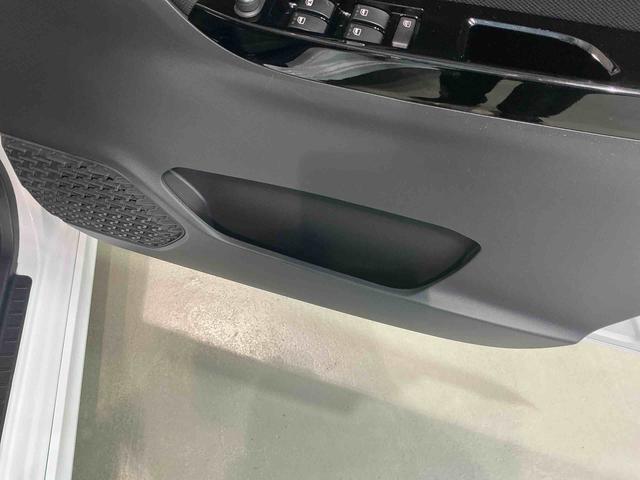 ムーヴカスタム　ＲＳ　ハイパーリミテッドＳＡIIIパノラマモニター　レーンキープ　ベンチシート　盗難防止装置　電動格納ミラー　オートハイビーム　キーレス　ドラレコ　ＡＢＳ　アルミホイール　オートライト　ナビ　タバコ臭あり（栃木県）の中古車