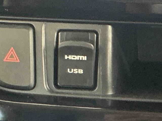 ムーヴカスタム　ＲＳ　ハイパーリミテッドＳＡIIIパノラマモニター　レーンキープ　ベンチシート　盗難防止装置　電動格納ミラー　オートハイビーム　キーレス　ドラレコ　ＡＢＳ　アルミホイール　オートライト　ナビ　タバコ臭あり（栃木県）の中古車