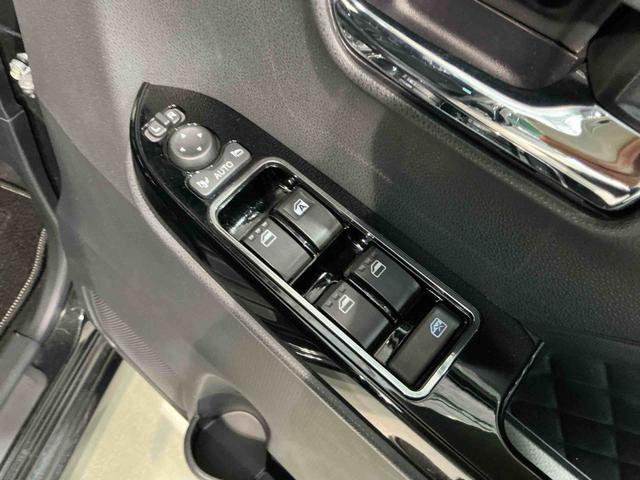 タントカスタムXナビ パノラマモニター キーフリーシステム LEDヘッドライト LEDフォグランプ 両側電動スライドドア スマートアシスト コーナーセンサー 純正アルミホイール オートライト シートヒーター(栃木県)の中古車