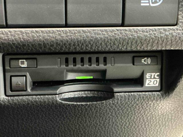 ＲＡＶ４ハイブリッドＧ衝突回避システム　Ｂモニタ　衝突安全ボディ　ＬＥＤランプ　スマートキー＆プッシュスタート　ナビ　４ＷＤ車　盗難防止　横滑防止　ＡＷ　ＡＢＳ　エアバッグ　メモリーナビ　ＥＴＣ　キーレス（栃木県）の中古車