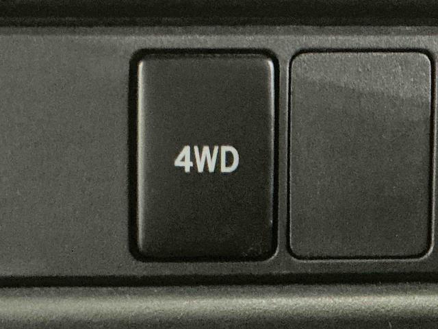 ハイゼットカーゴＤＸ　ＳＡIII衝突軽減システム　キーレス付き　ＥＴＣ車載器　エアバッグ　盗難防止装置　Ｗエアバック　横滑り防止装置　切替４ＷＤ　オートマチックハイビーム　ＡＢＳ　アイドリンクストップ　車線逸脱警告（栃木県）の中古車