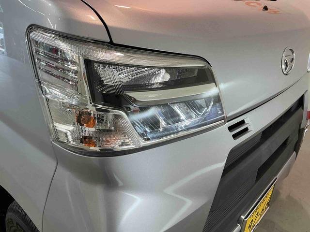 ハイゼットカーゴ2シーター2シーター AT 4WD切替機能 純正ラジオ スマートアシス3 LEDヘッドライト フォグランプ 誤発進抑制機能 衝突被害軽減システム(栃木県)の中古車