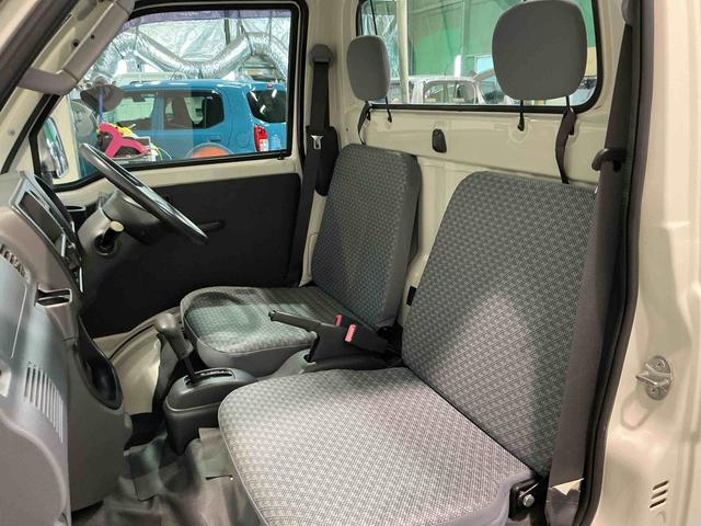 ハイゼットトラックスペシャル4WD切替機能 オートマ車 純正ラジオ(栃木県)の中古車