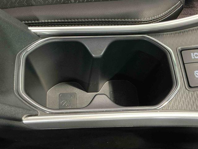 ロッキープレミアムG HEVディスプレイオーディオ パノラマモニター 衝突軽減B 車線逸脱警報システム 電動格納ドアミラー レーダークルコン Aストップ コーナーセンサー LEDヘッドライト ETC車載器 キーフリーシステム(栃木県)の中古車