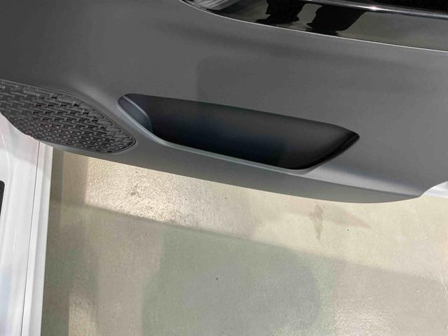ムーヴカスタム　ＲＳ　ハイパーリミテッドＳＡIIIナビ　パノラマモニター　レーンキープ　ベンチシート　盗難防止装置　電動格納ミラー　オートハイビーム　キーレス　ＡＢＳ　アルミホイール　オートライト　ＬＥＤヘッドライト　雹害あり（栃木県）の中古車