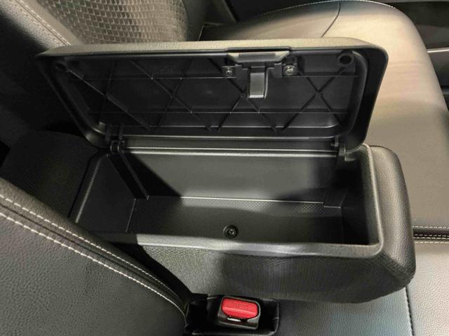 ムーヴカスタム　ＲＳ　ハイパーリミテッドＳＡIIIナビ　パノラマモニター　レーンキープ　ベンチシート　盗難防止装置　電動格納ミラー　オートハイビーム　キーレス　ＡＢＳ　アルミホイール　オートライト　ＬＥＤヘッドライト　雹害あり（栃木県）の中古車