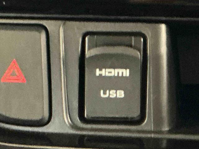 ムーヴカスタム　ＲＳ　ハイパーリミテッドＳＡIIIナビ　パノラマモニター　レーンキープ　ベンチシート　盗難防止装置　電動格納ミラー　オートハイビーム　キーレス　ＡＢＳ　アルミホイール　オートライト　ＬＥＤヘッドライト　雹害あり（栃木県）の中古車