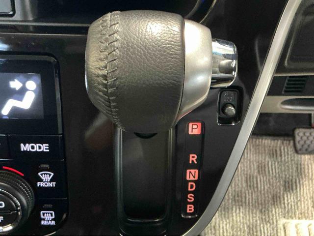 ムーヴカスタム　ＲＳ　ハイパーリミテッドＳＡIIIナビ　パノラマモニター　レーンキープ　ベンチシート　盗難防止装置　電動格納ミラー　オートハイビーム　キーレス　ＡＢＳ　アルミホイール　オートライト　ＬＥＤヘッドライト　雹害あり（栃木県）の中古車