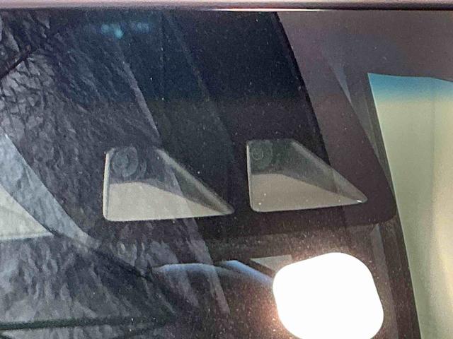 ムーヴカスタム　ＲＳ　ハイパーリミテッドＳＡIIIナビ　パノラマモニター　レーンキープ　ベンチシート　盗難防止装置　電動格納ミラー　オートハイビーム　キーレス　ＡＢＳ　アルミホイール　オートライト　ＬＥＤヘッドライト　雹害あり（栃木県）の中古車