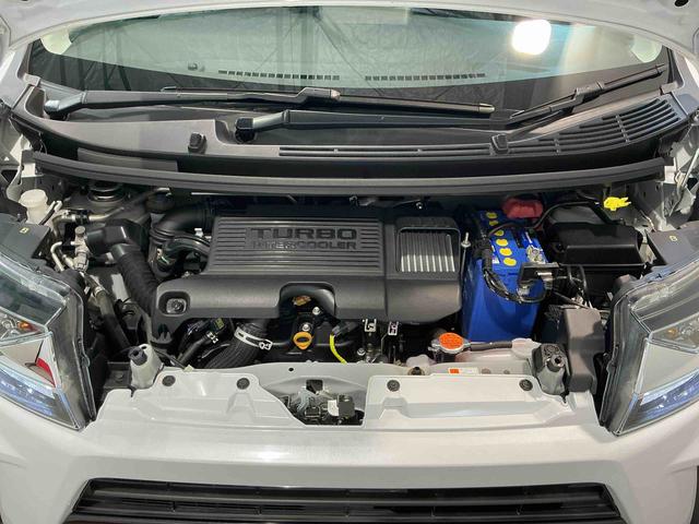 ムーヴカスタム　ＲＳ　ハイパーリミテッドＳＡIIIナビ　パノラマモニター　レーンキープ　ベンチシート　盗難防止装置　電動格納ミラー　オートハイビーム　キーレス　ＡＢＳ　アルミホイール　オートライト　ＬＥＤヘッドライト　雹害あり（栃木県）の中古車